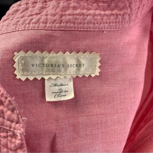Victoria Secret Blouse Women Size Medium Button Down Pleading Long Sleeves Red - Picture 13 of 15